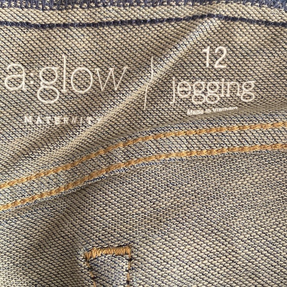 A:Glow Maternity Full Belly Panel Jeggings - Picture 4 of 4